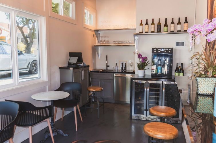 Napa Valley Elleary Wine Tasting Room