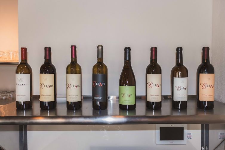 vintages cabernet sauvignon wines package wine mebership club napa vineywards